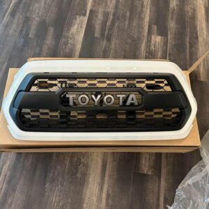 2016-2023 Toyota Tacoma Front Grille